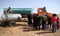 توزیع 558 تانکر آب در قشلاقات عشایری لرستان 