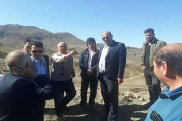 شن‌ریزی ۱۰ کیلومتر از راه‌های قشلاقات پیرامونی قورت‌تپه مشگین‌شهر