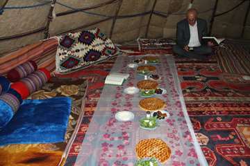 برپایی ۱۲۰۰ آلاچیق عشایر در طرح نوروزگاه